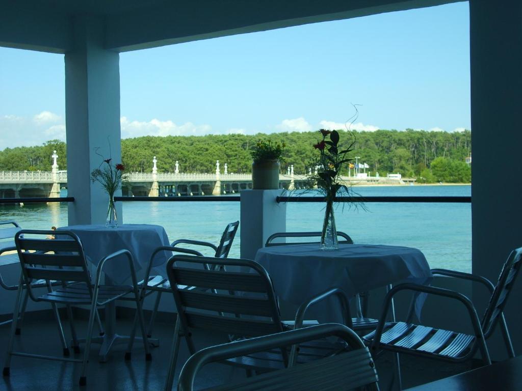 Hostal Miramar 오그로브 외부 사진